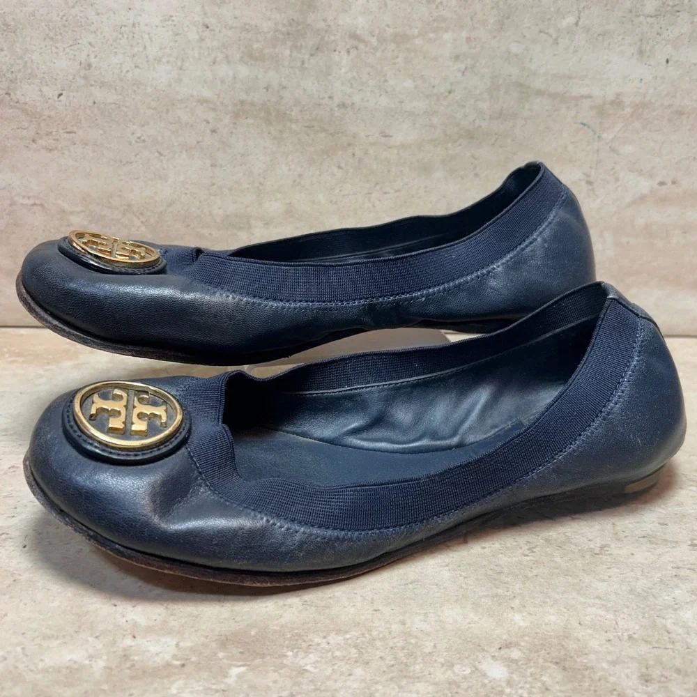 Tory Burch Minnie Travel Ballet Flats Navy Blue Leather Gold Logo Medallion 6.5